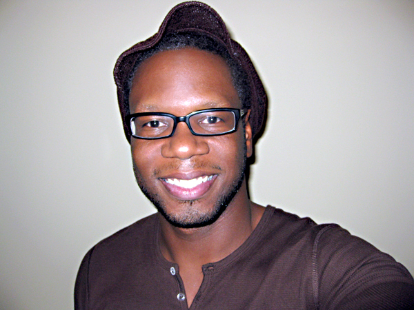 Date this sensual United States man Derick from RIVERDALE US6076