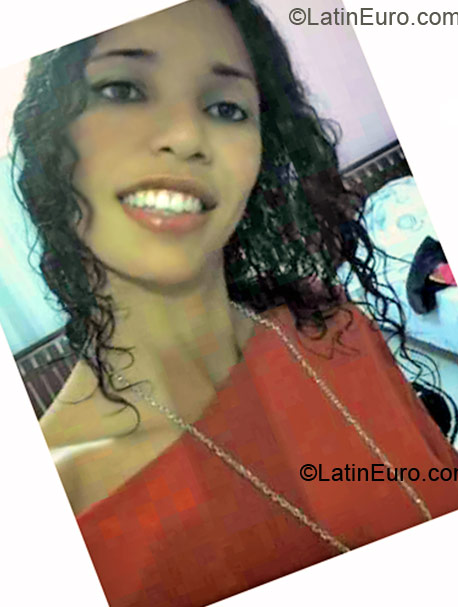 Date this hot Brazil girl Juliana from Brasilia BR4480