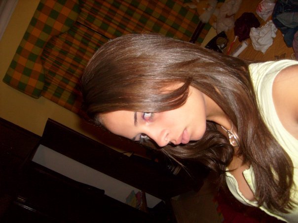 Date this happy Dominican Republic girl Laura from San Pedro De Macoris DO4347