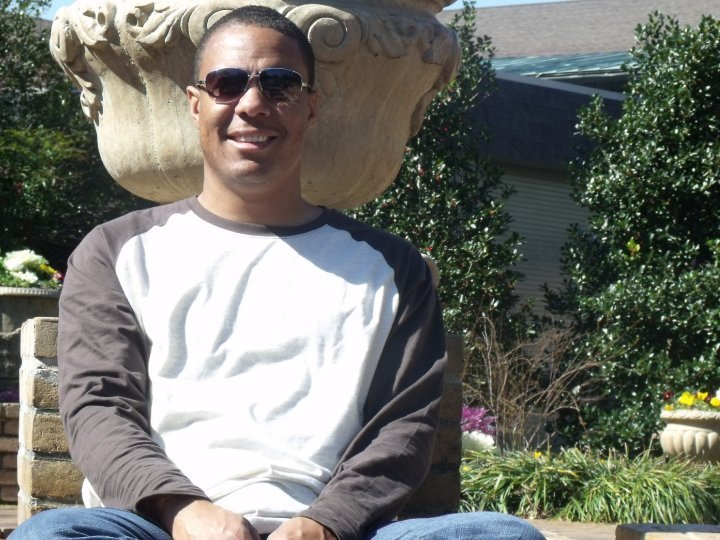 Date this attractive United States man Anthony from Gulfport US6149