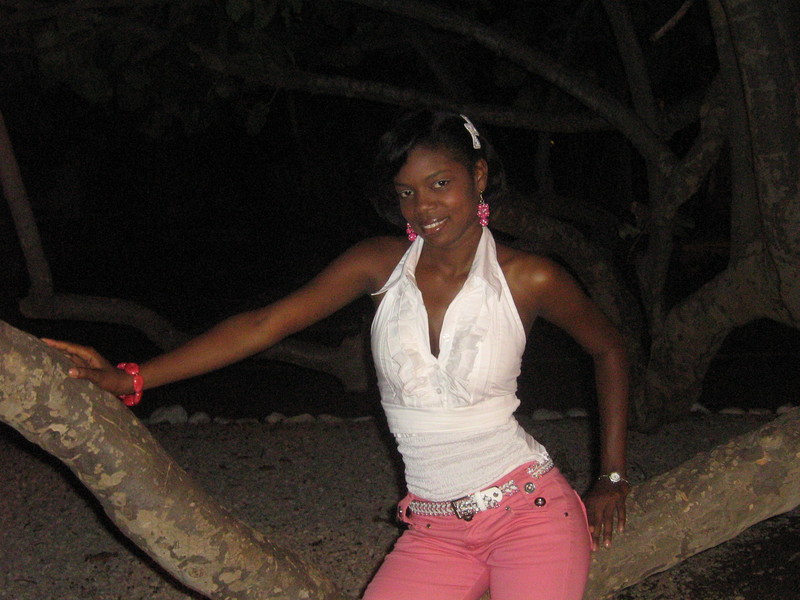 Date this passionate Dominican Republic girl Luisa maria mar from Santo Domingo DO4361