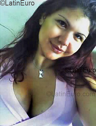 Date this georgeous Brazil girl Edileia from Hortolandia BR3117
