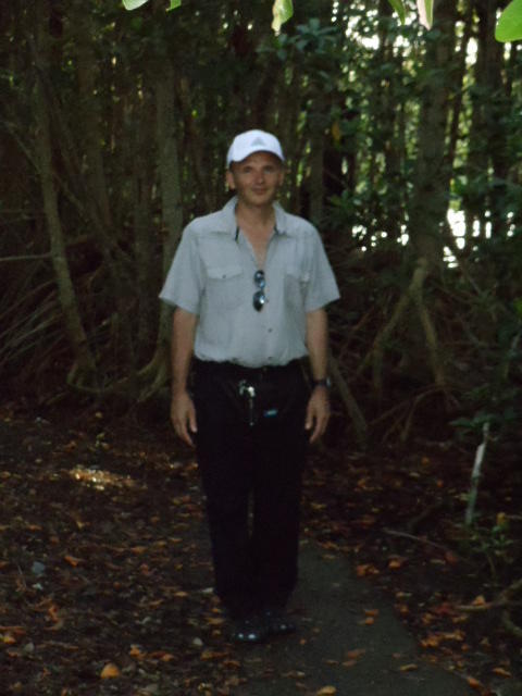 Date this georgeous United States man Rocambole from San Diego US6217