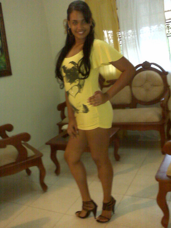 Date this delightful Dominican Republic girl Marielis from Santiago DO4415