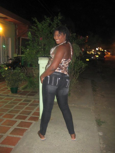 Date this delightful Colombia girl IRIS NATALIA from Medellin CO4346