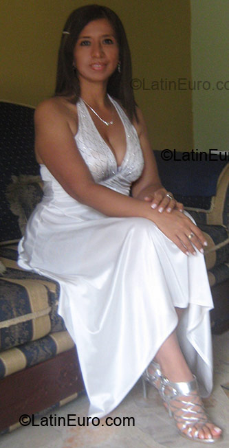Date this fun Colombia girl Martha from Bucaramanga CO4362