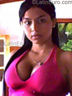 Date this hard body Colombia girl Maria Victoria from Medellin CO4363