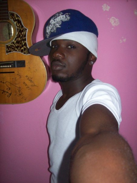 Date this sensual Cameroon man Harry from Douala CM87