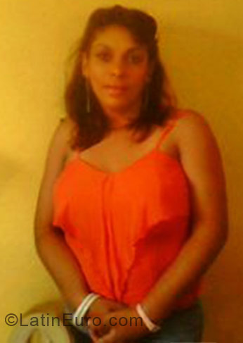 Date this attractive Dominican Republic girl Katty vargas from Santiago DO4620