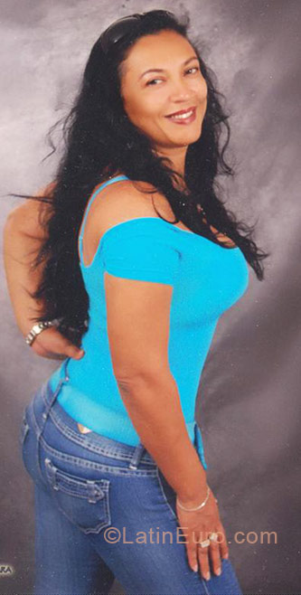 Date this beautiful Colombia girl Patricia Vallejo from Pereira CO4493