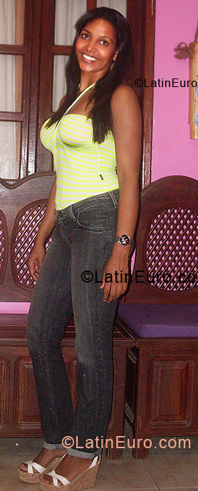 Date this stunning Brazil girl Daniela from Imperatriz BR6097