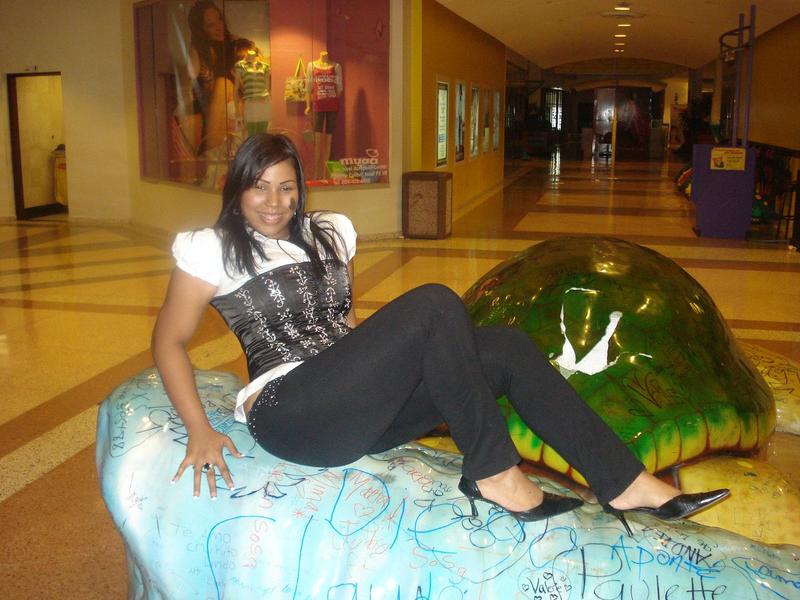 Date this fun Dominican Republic girl Sweet009 from Santo Domingo DO4641