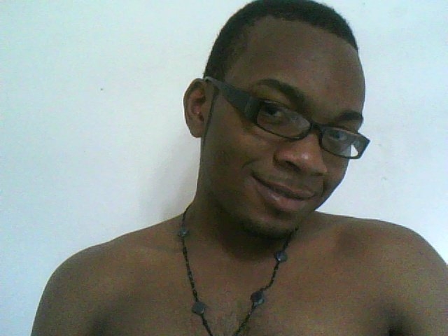 Date this attractive Jamaica man ENYAWRIK from Mandeville JM97