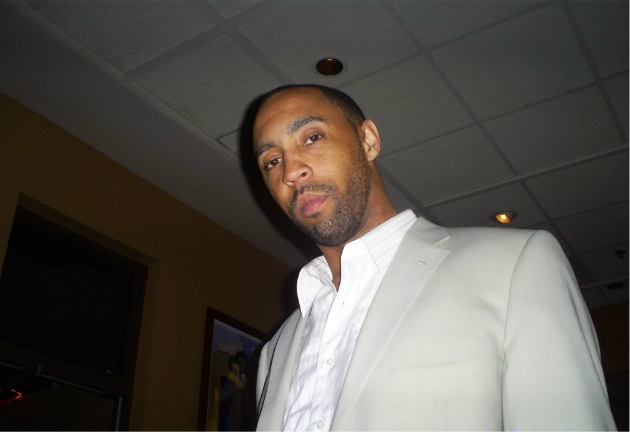 Date this pretty United States man James from St Louis US6571