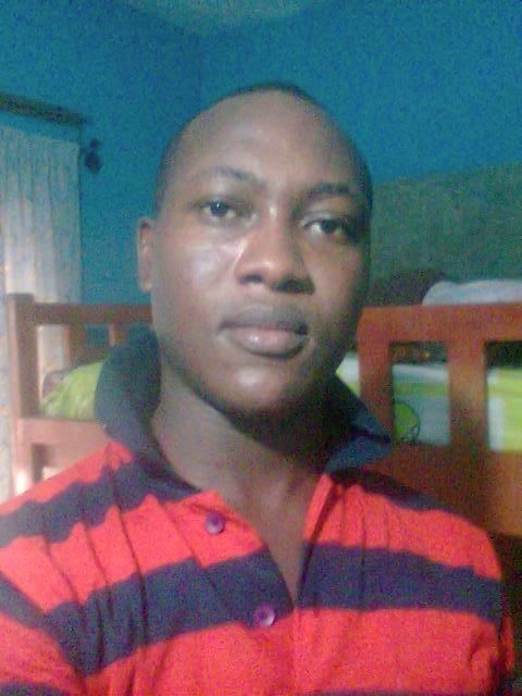 Date this attractive Nigeria man Cyil from Lagos NG294