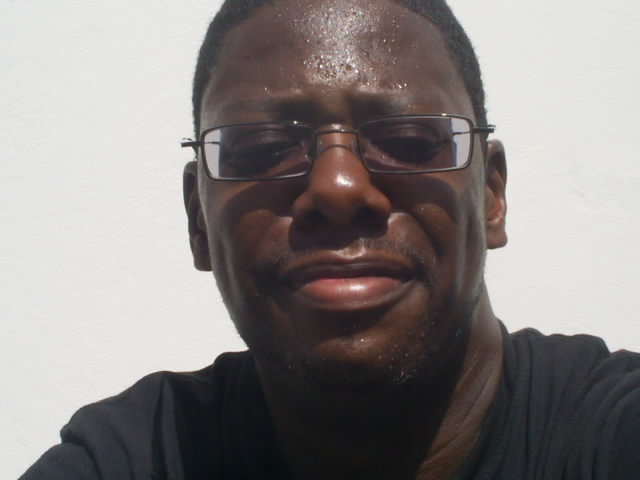 Date this hard body United Kingdom man Thentelek from London GB379