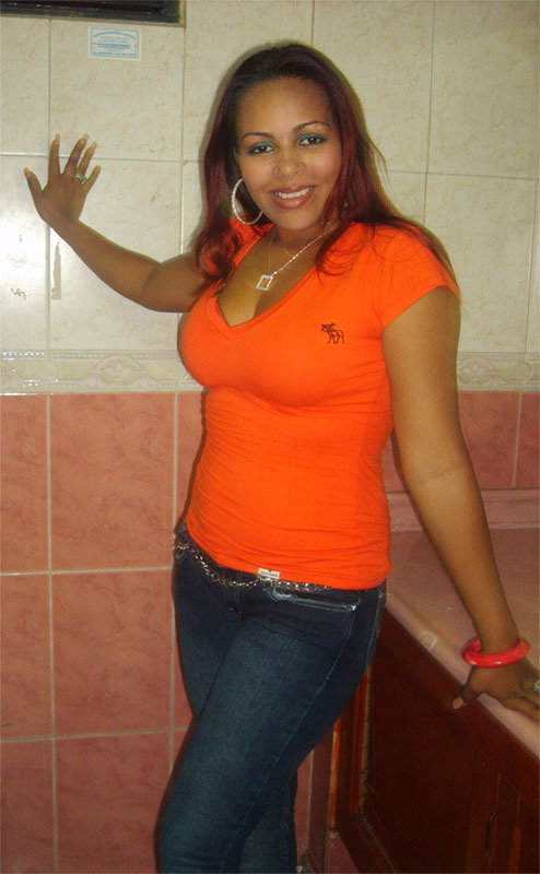 Date this hot Dominican Republic girl Danaidy from santiago DO4771