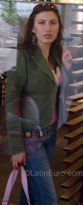 Date this cute Colombia girl Diana from Bogota CO10803