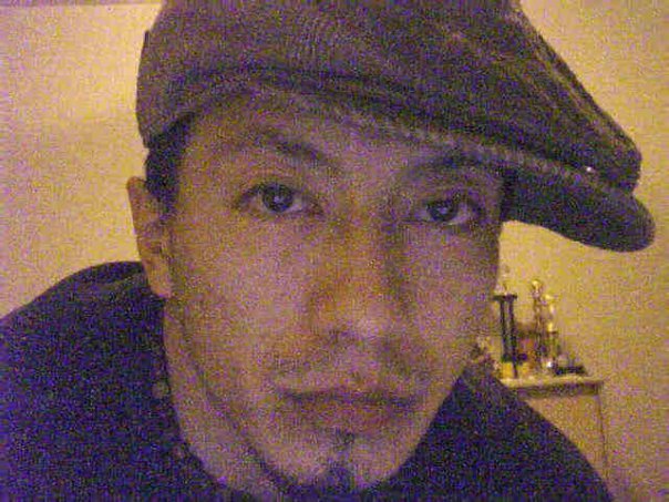 Date this hot Canada man Donar from Toronto CA271