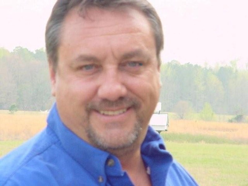 Date this beautiful United States man Bob from Madison US6746