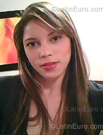 Date this sensual Colombia girl Erika Nathalia from Bogota CO5279