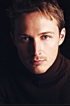 Date this young United Kingdom man Dennis from London GB383