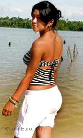 Date this charming Peru girl Helen from Lima PE297