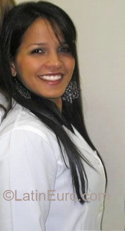 Date this hard body Brazil girl Cristiane Alexandre from Manaus BR3393