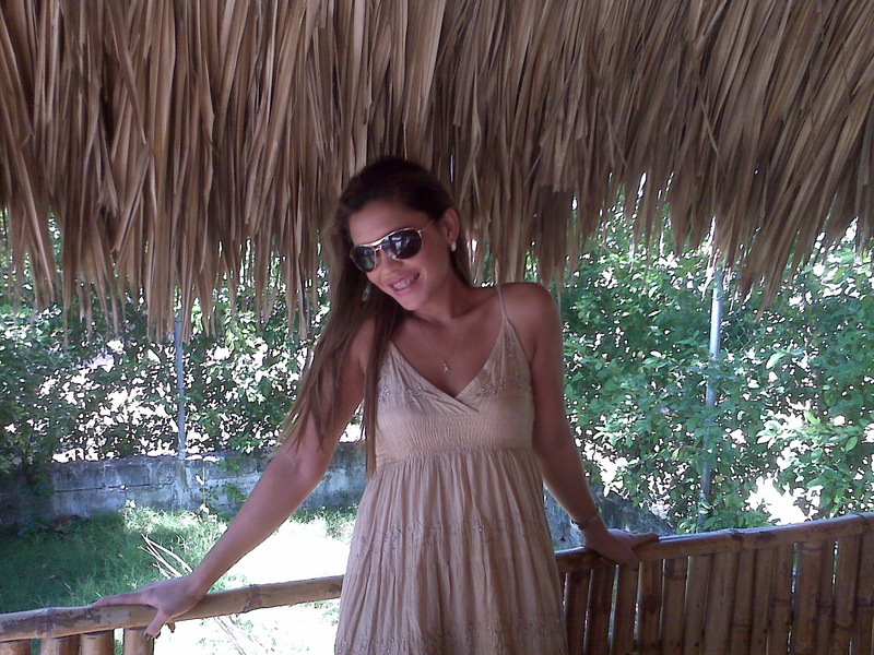 Date this pretty Colombia girl Yessica from Valledupar CO4770