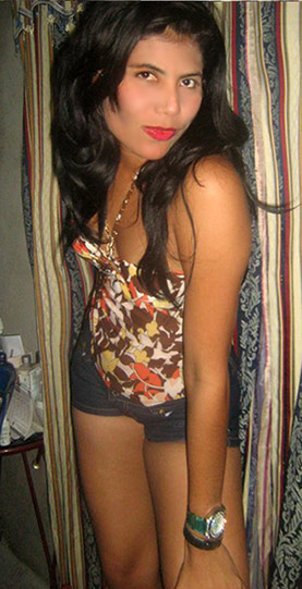 Date this gorgeous Colombia girl Julieth from Cartagena CO5714