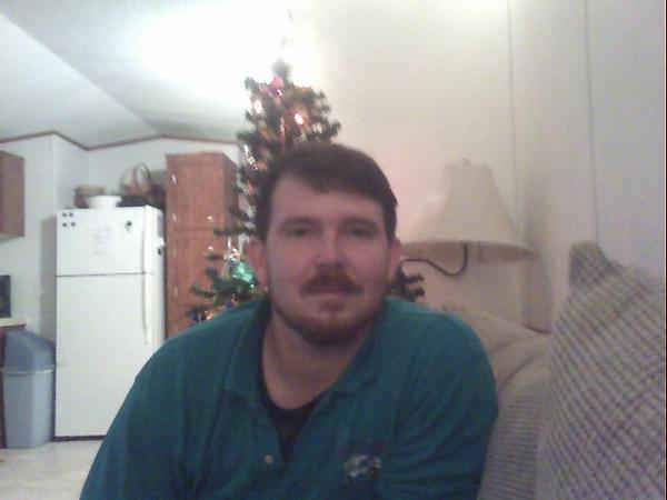 Date this fun United States man Starrone from Milan US7033