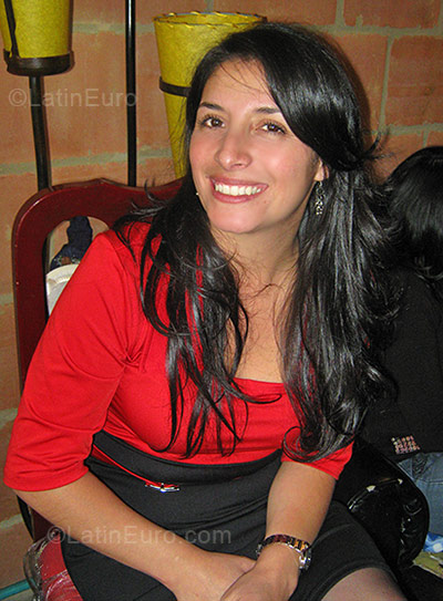 Date this hard body Colombia girl Maritza from Bogota CO4848