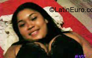 Date this gorgeous Brazil girl Anacarla from Fortaleza BR3496