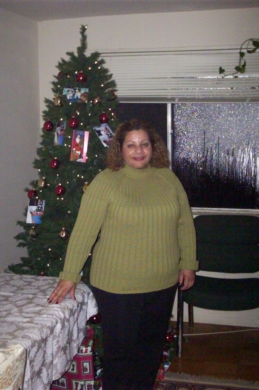 Date this happy United States girl Maria from Gaithersburg US7249