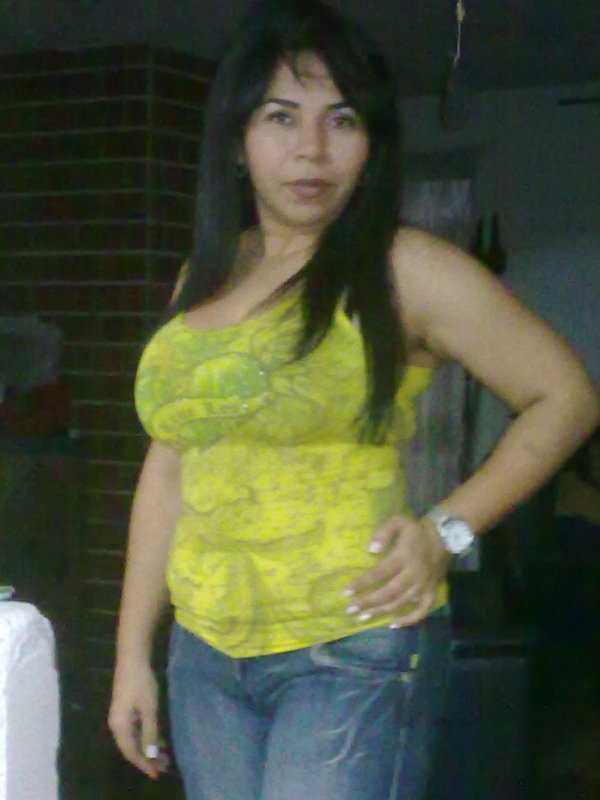 Date this sultry Colombia girl Maria herrcilia from Medellin CO4902