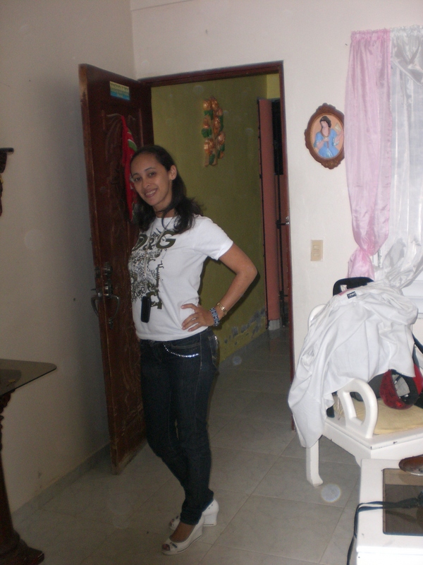 Date this charming Dominican Republic girl Virginia from Bonao DO5036