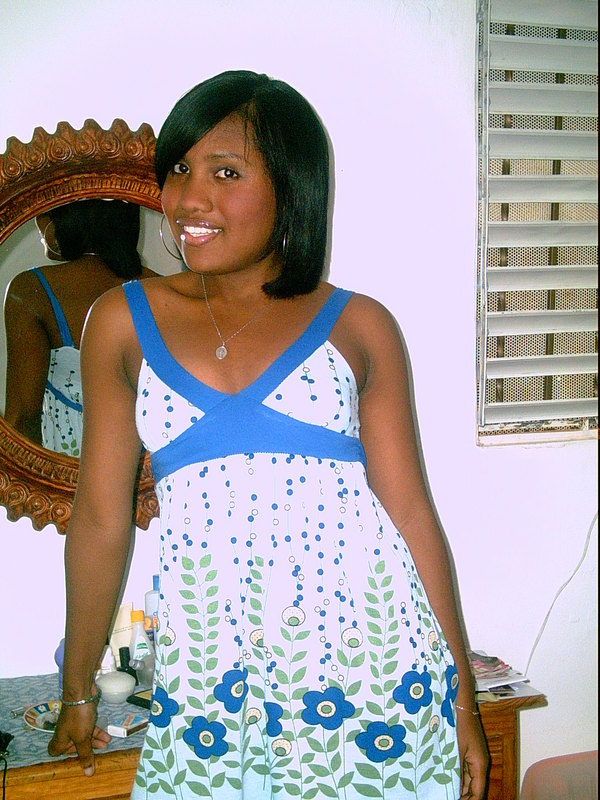 Date this foxy Dominican Republic girl Alba from Santo Domingo Este DO5045
