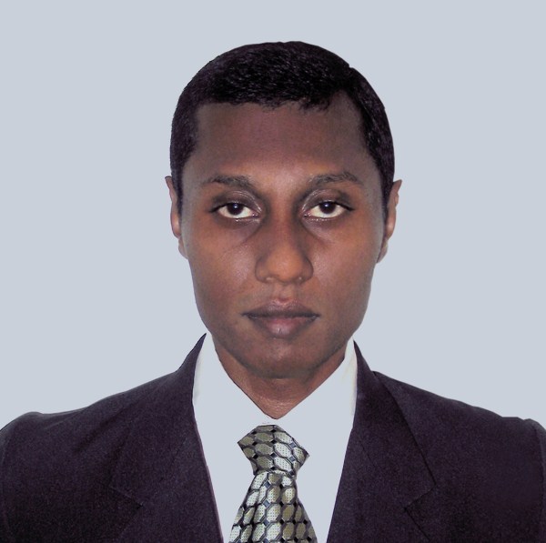 Date this happy Sri Lanka man Jagath from colombo LK10