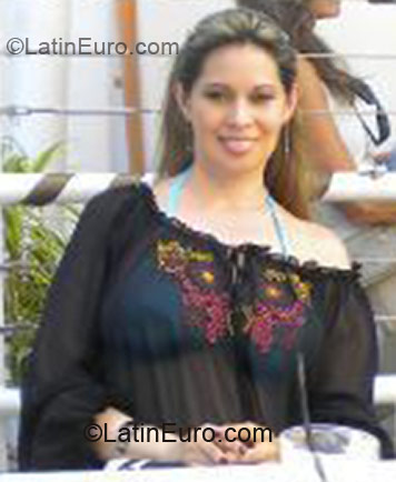 Date this exotic Colombia girl Alejandra Maria from Bogota CO5014