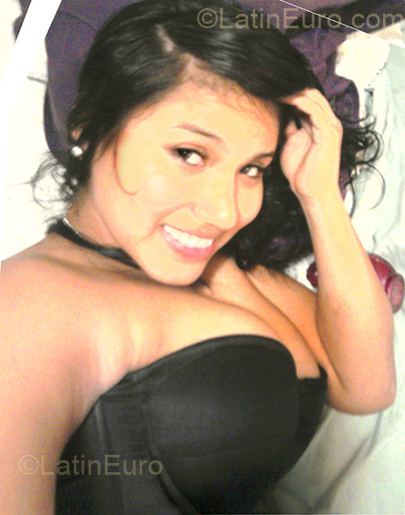 Date this exotic Peru girl Flavia Felipa from Lima PE330