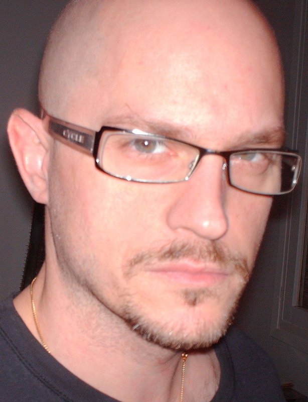 Date this happy France man Shaggy59 from Lille FR101