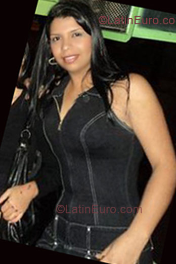 Date this voluptuous Colombia girl Isabel cristina from Santander De Quilichao CO5032