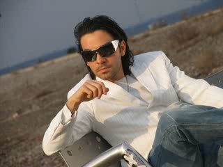 Date this georgeous Turkey man Atillano from Istanbul TR42