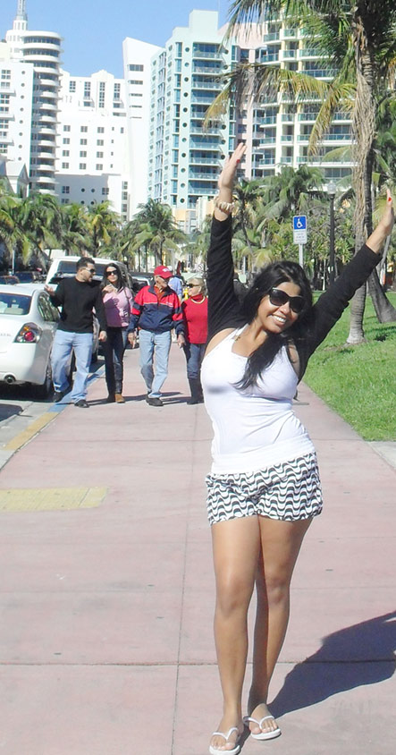 Date this foxy Brazil girl Camila from Rio De Janeiro BR3610