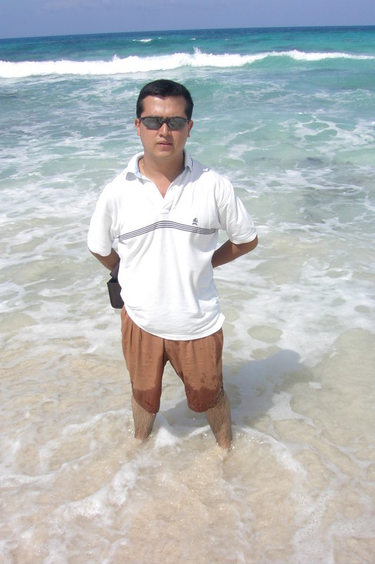 Date this sensual United States man Carlos from Reseda US7548