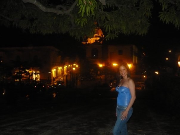 Date this voluptuous Colombia girl Luzmy from Cartagena CO5108