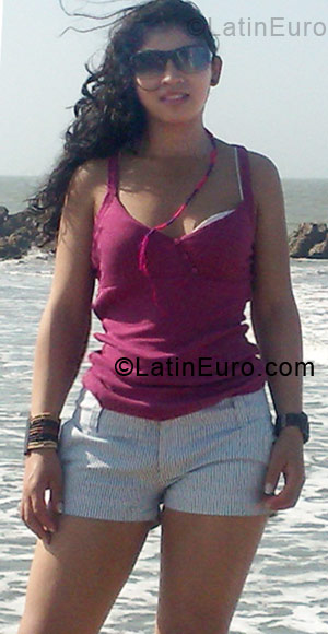 Date this georgeous Ecuador girl Maria from quito CO5123