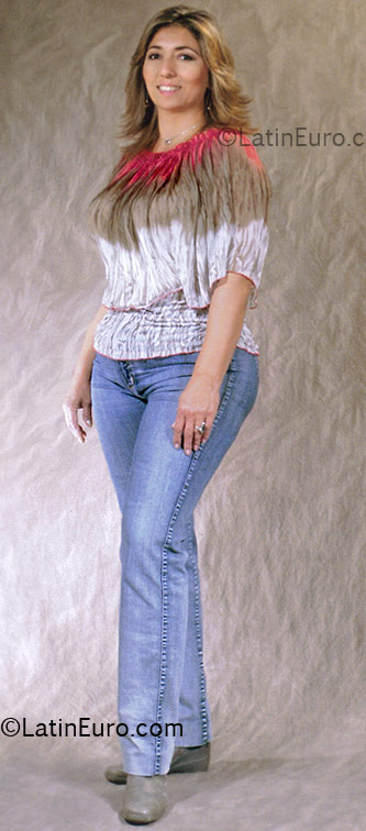Date this exotic Colombia girl Patricia from Bogota CO5215