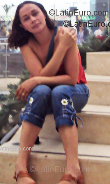Date this cute Colombia girl Rocio from Bogota CO5234