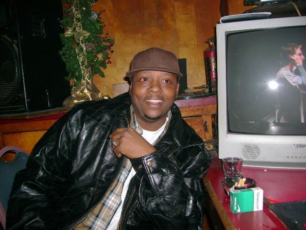 Date this hot United States man John from Ontario US7703